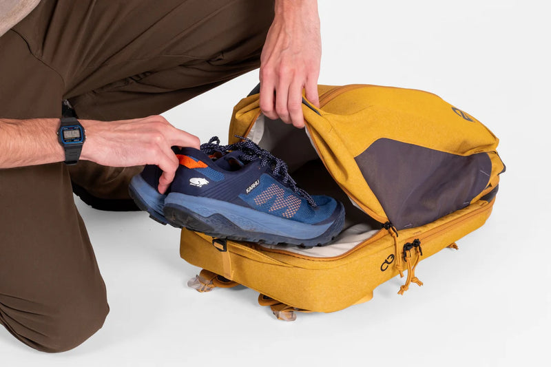 Load image into Gallery viewer, Nemo Vantage 30L Endless Promise (Black)