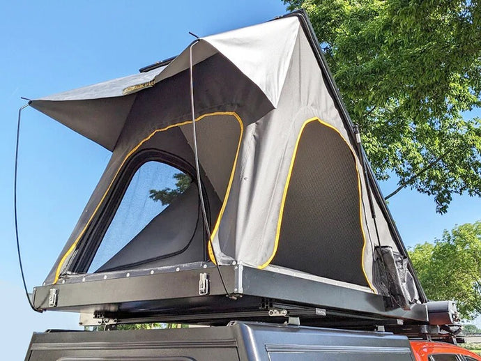 Quick Pitch Aero Light Weight Roof Top Tent