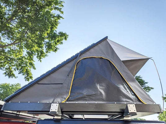 Quick Pitch Aero Light Weight Roof Top Tent
