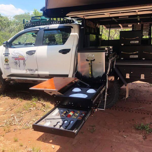 Load image into Gallery viewer, Quick Pitch Drop Down Kitchen Combo Up To 60L (Pan Size 770mm X 500mm X 550mm)
