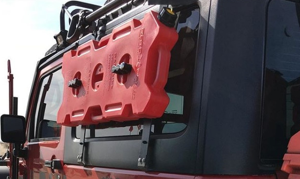 Load image into Gallery viewer, Rotopax Jerry Can for Gasoline, 4 Gallon, Red
