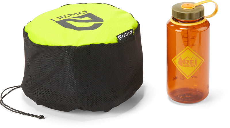 Load image into Gallery viewer, Nemo Helio LX Pressure Shower (Black/Apple Green)
