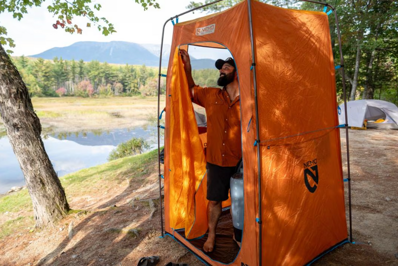 Load image into Gallery viewer, Nemo Helio LX Pressure Shower (Black/Apple Green)
